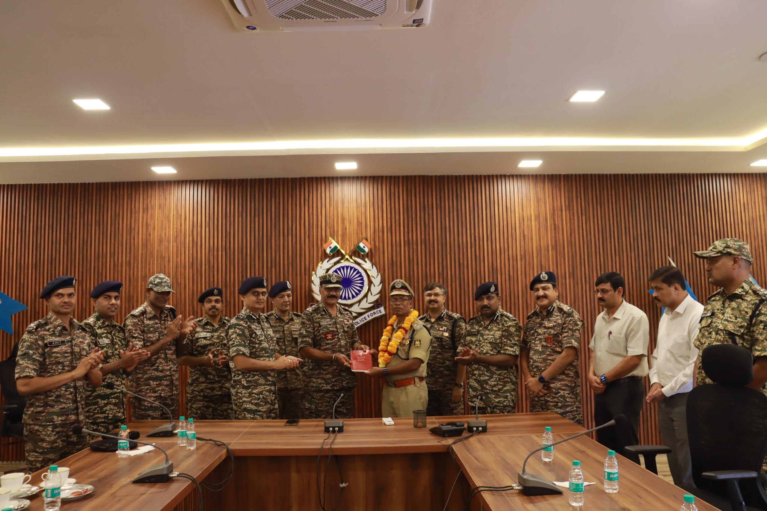 Heartfelt farewell to Sh. Jagmohan Bhagat, DIG SS, HQR