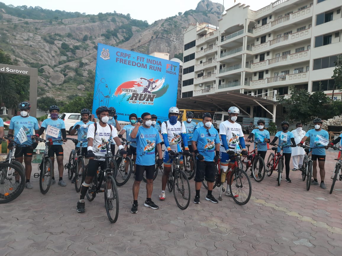 Shri K. K. Pandey, Commandant, ISA, CRPF Mount Abu, with participants of expedition at Shantivan, Abu Road